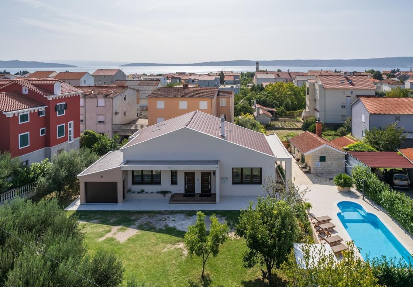 Relax Villa Tanasia With A Pool Near Split Kaštela Buitenkant foto